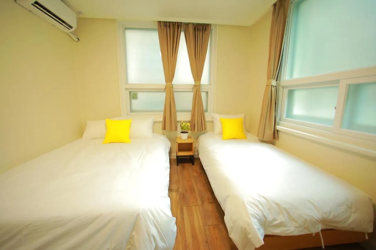 Slow Vibe Myeongdong Seoul Guest house